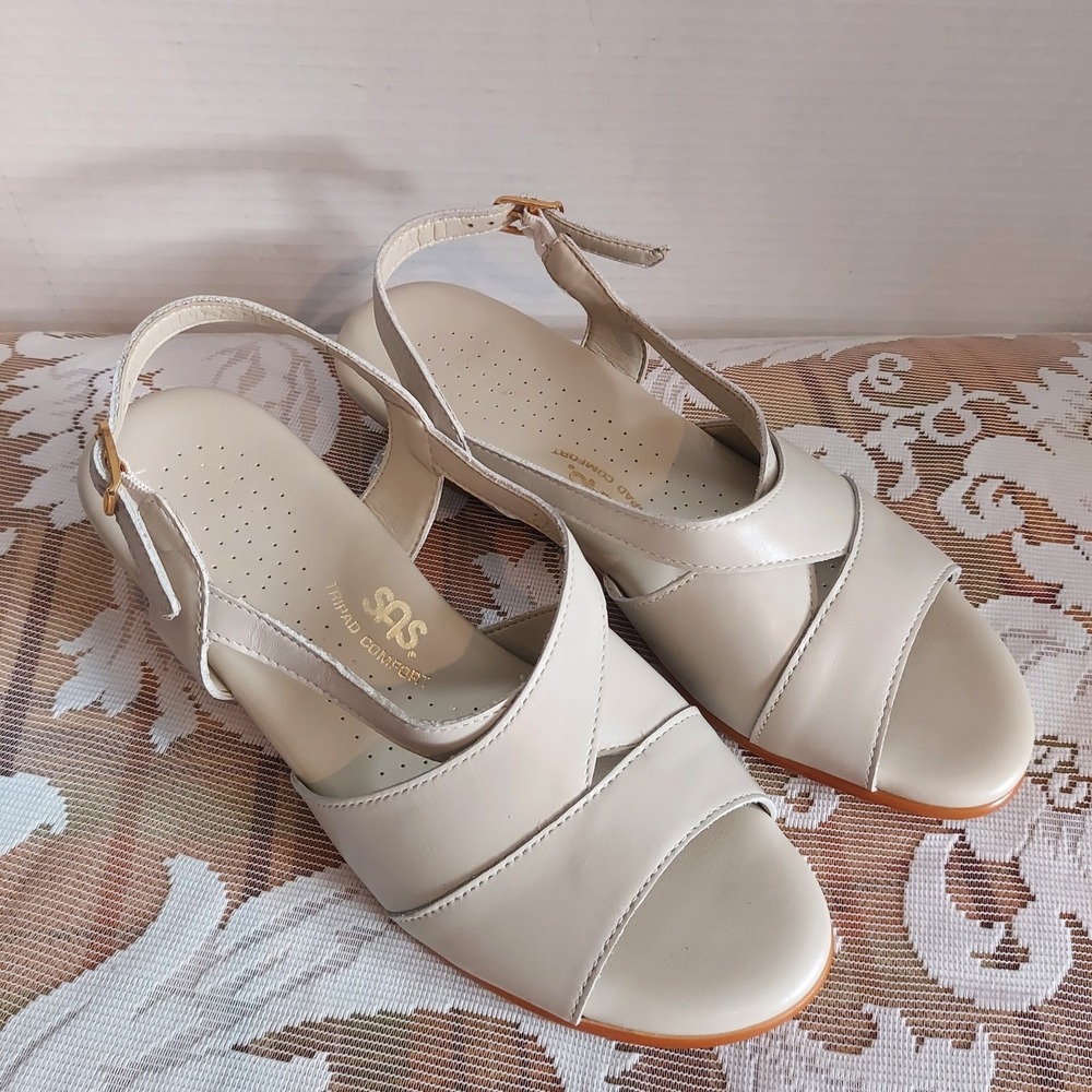 SAS Tripad Comfort Caress 8.5 M Bone Leather Slingback Wedge Sandals Peep Toe US
